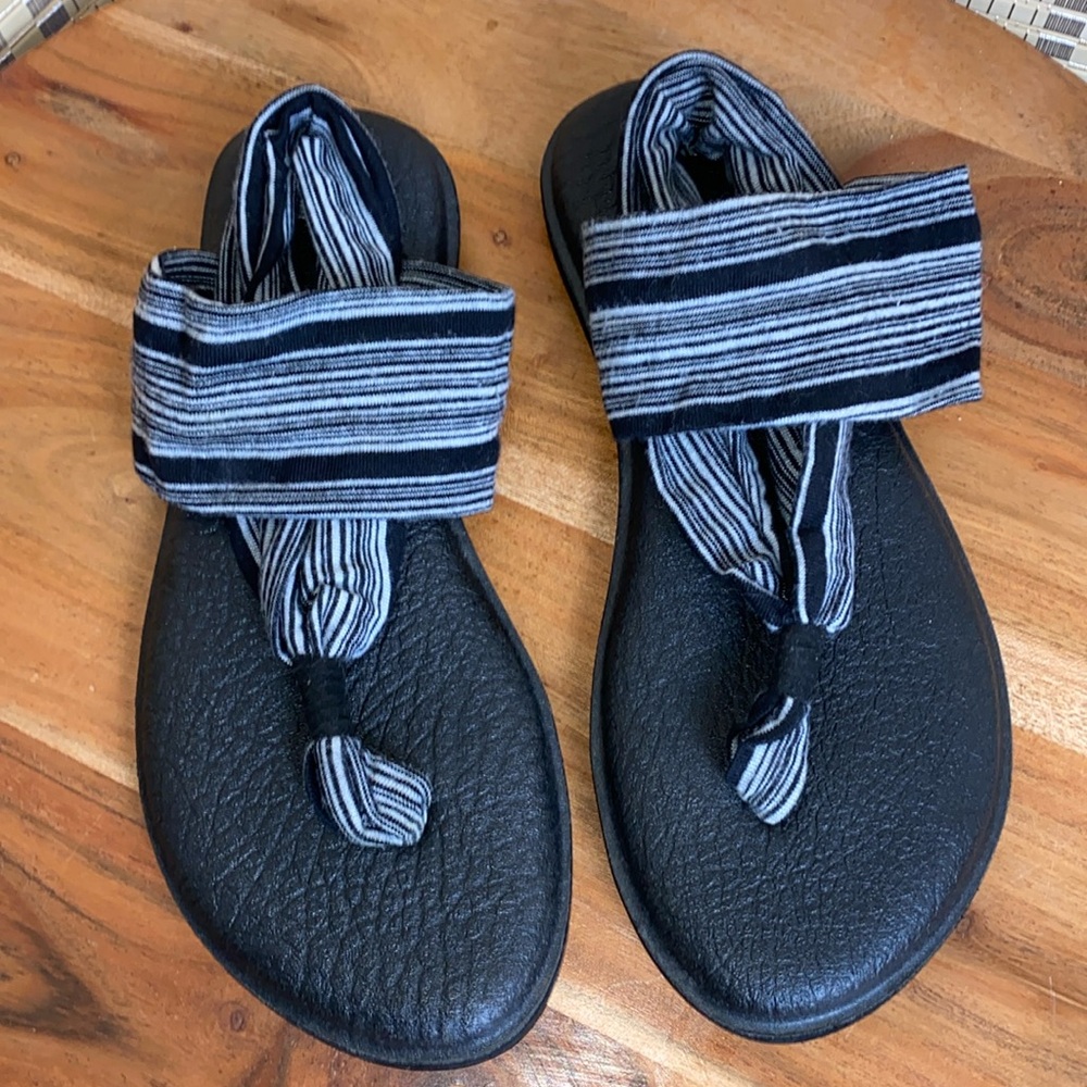 Sanuk Women's 7 Yoga Sling 2 Stripe Jersey Knit Sandals